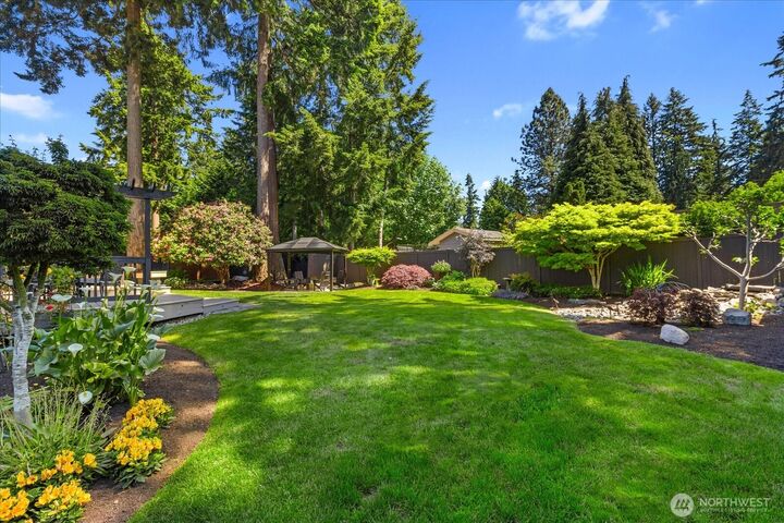Property Photo:  8716  185th Place SW  WA 98026 