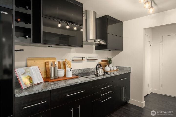Property Photo:  1770 NW 58th Street 225  WA 98107 