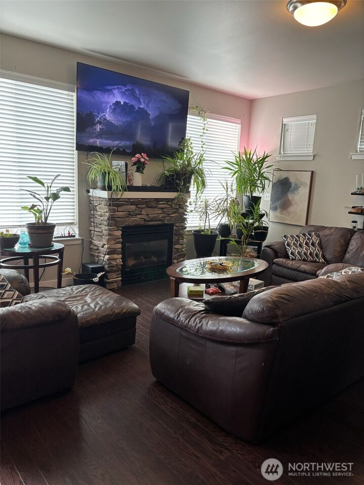 Property Photo:  4749  Hadley Street  WA 98226 