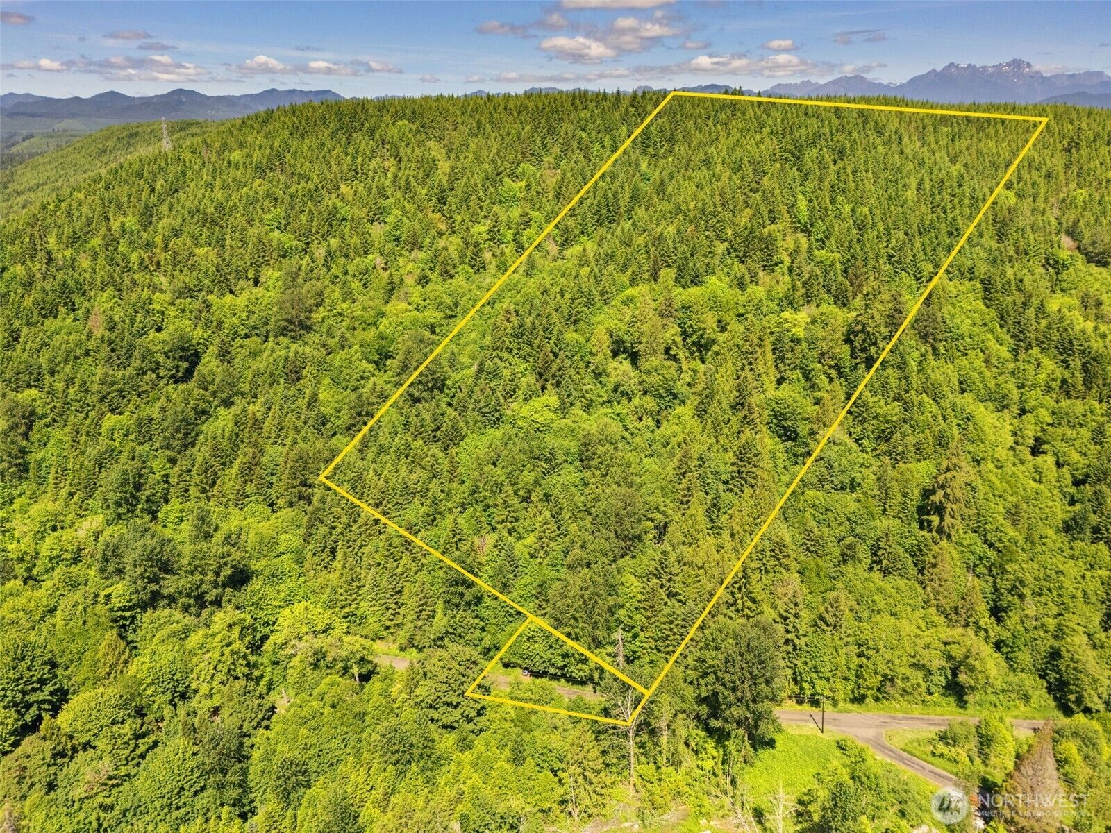 Property Photo:  150 N Sunnyside Road  WA 98584 
