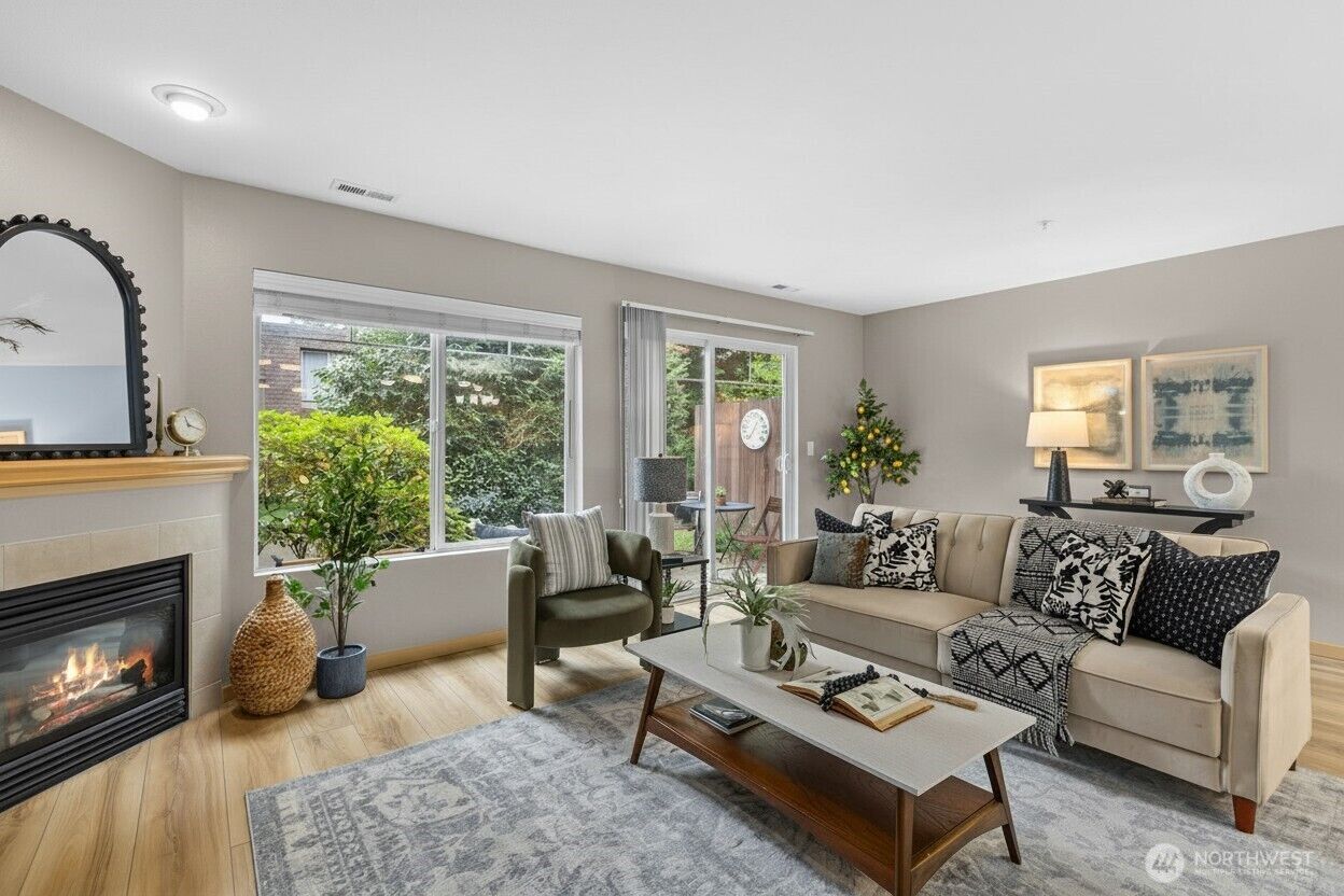 Property Photo: 15414 35th Avenue W 54 WA 98087