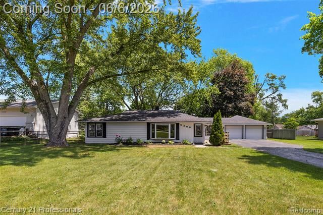 Property Photo:  5360 Frankwill Avenue  MI 48346 
