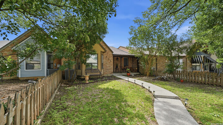 Property Photo:  734 Summerwood Drive  TX 78130 