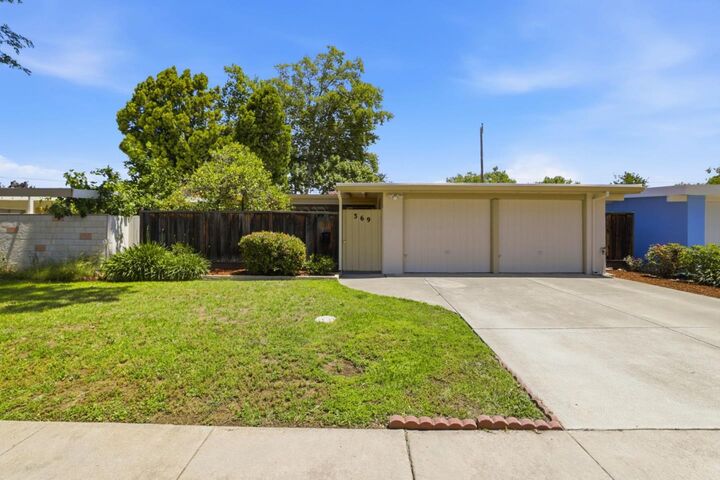 Property Photo: 369 Drake Court CA 95051