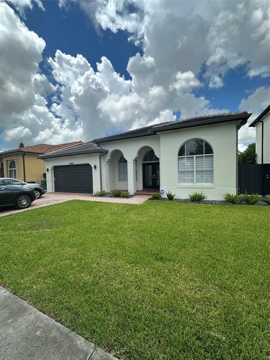 Property Photo:  15262 SW 115th Ter 15262  FL 33196 