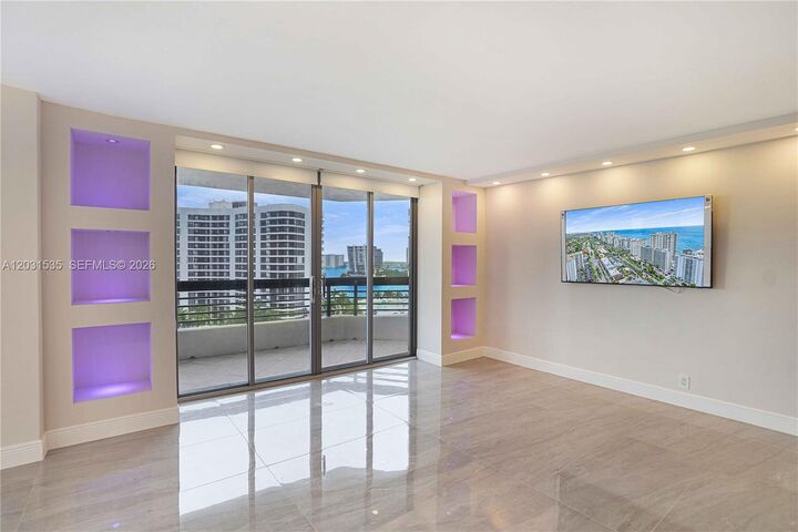 Property Photo: 3500 Mystic Pointe Dr 1206 FL 33180