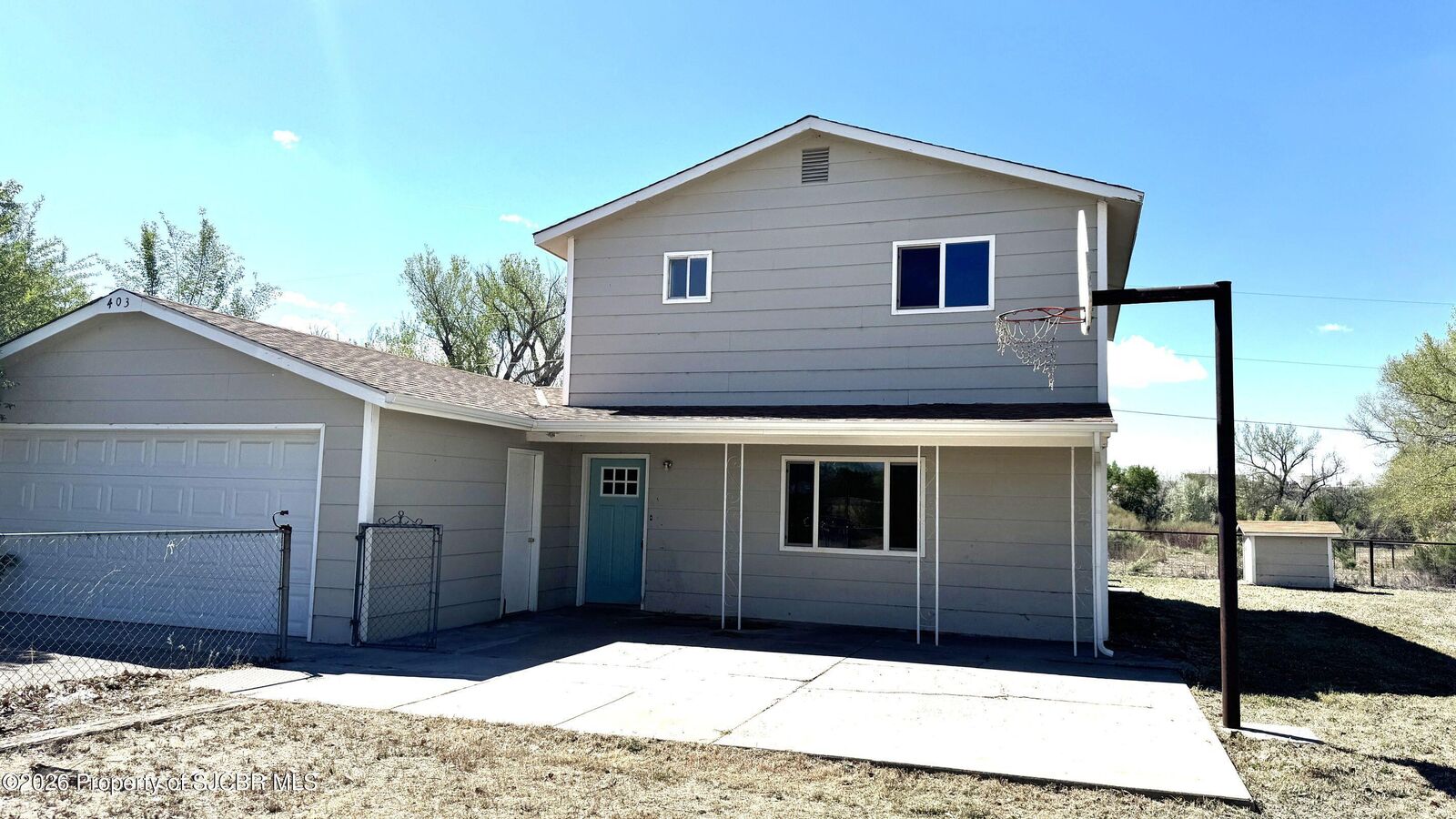 Property Photo:  403 E Cedar Avenue  NM 87413 