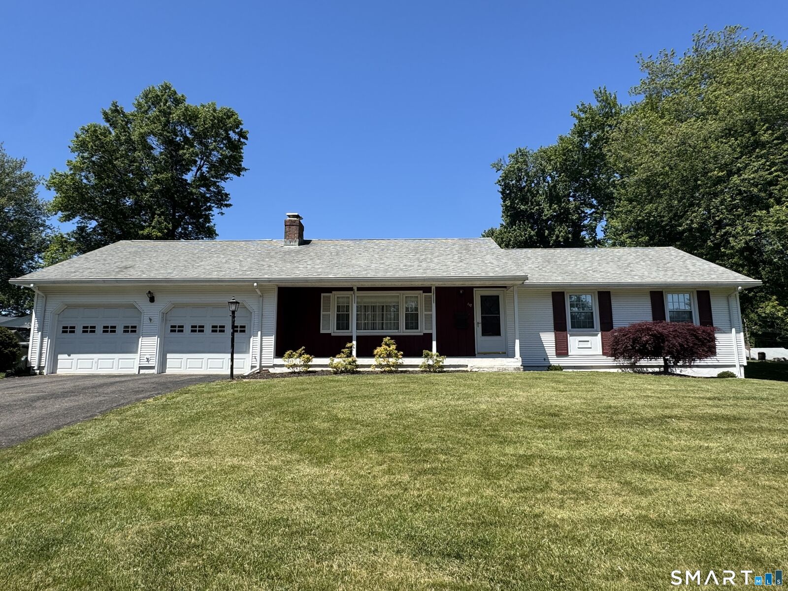 Property Photo:  117 Penney Drive  CT 06118 
