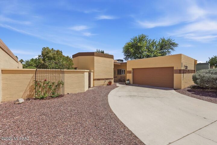 Property Photo:  1836 N Ranch Drive  AZ 85715 