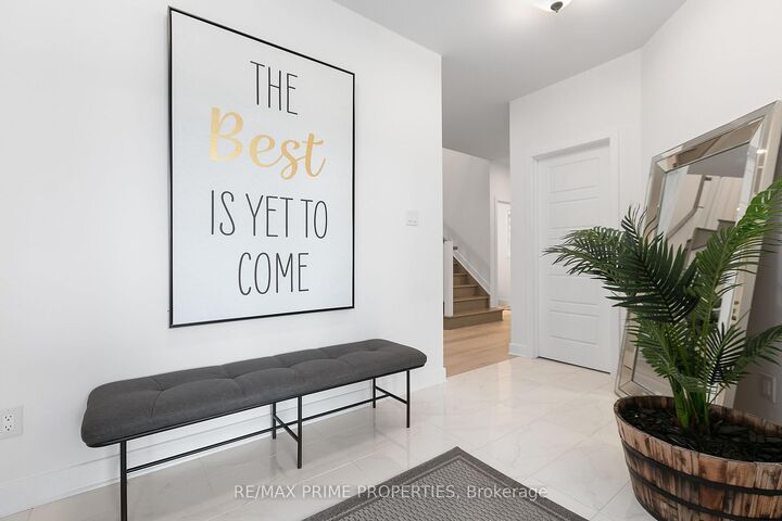 Property Photo: 194 Bristol Crescent ON K0G 1J0
