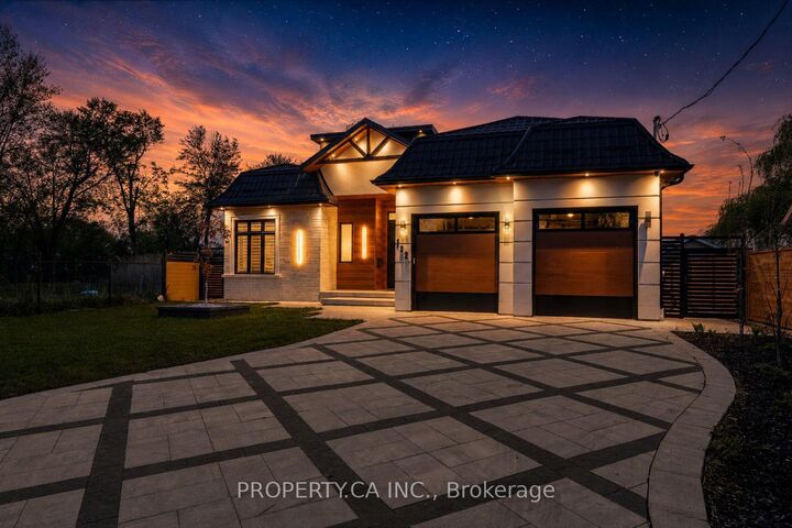 Property Photo: 132 Cook's Bay Drive ON L4P 1M7