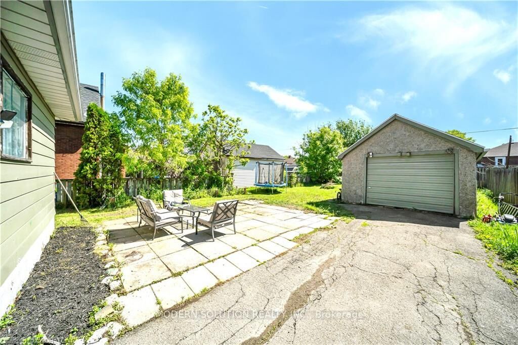 Property Photo: 457 Davis Street ON L3K 1Z7