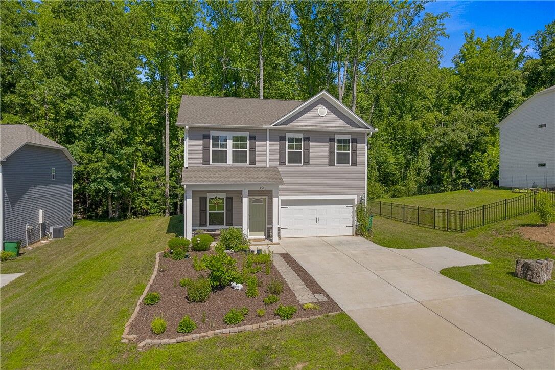 Property Photo: 430 Johnson Road SC 29630