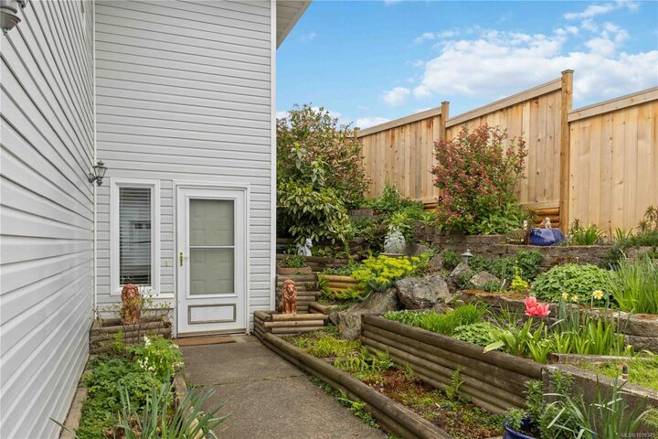Property Photo:  4125 Interurban Rd #28  BC V8Z 4W8 