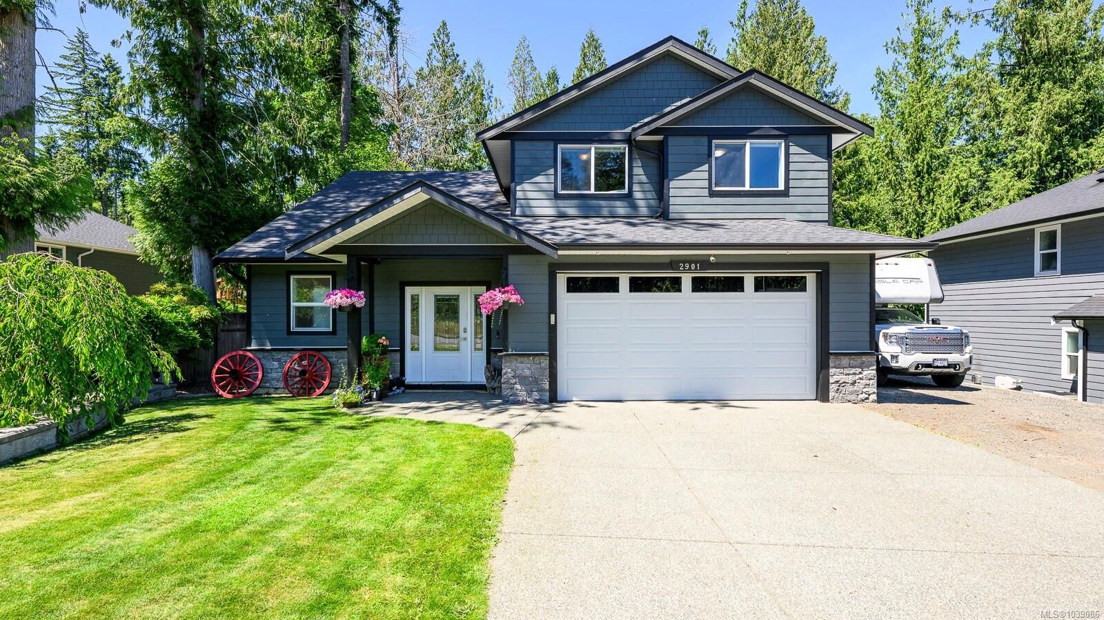 Property Photo:  2901 Swanson St  BC V9N 0C9 