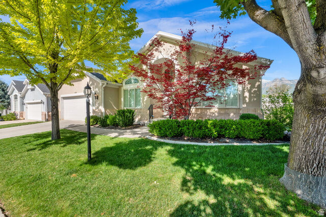 Property Photo: 4561 S Lori Leigh Ln UT 84117