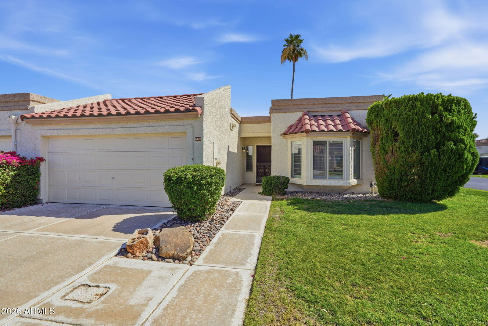 Property Photo:  663 S Saguaro Way  AZ 85208 