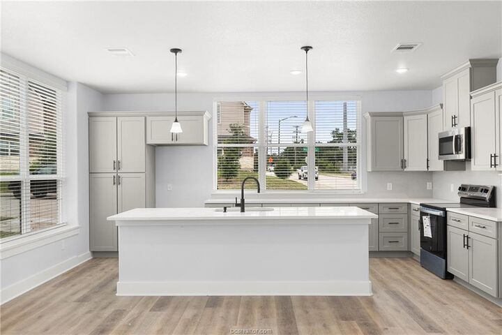Property Photo: 2142 Big River Street TX 77840