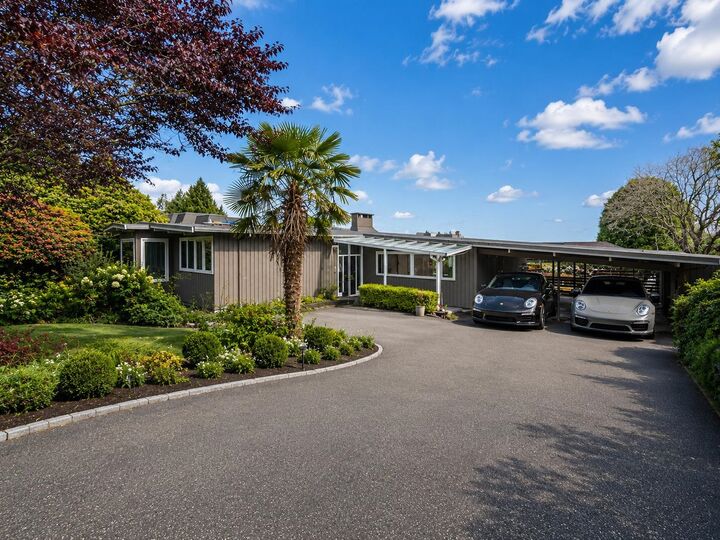 Property Photo: 1066 Palmerston Avenue BC V7S 2J3