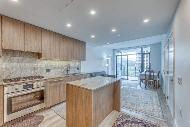 Property Photo:  626 Claremont Street 1406  BC V3J 0T1 