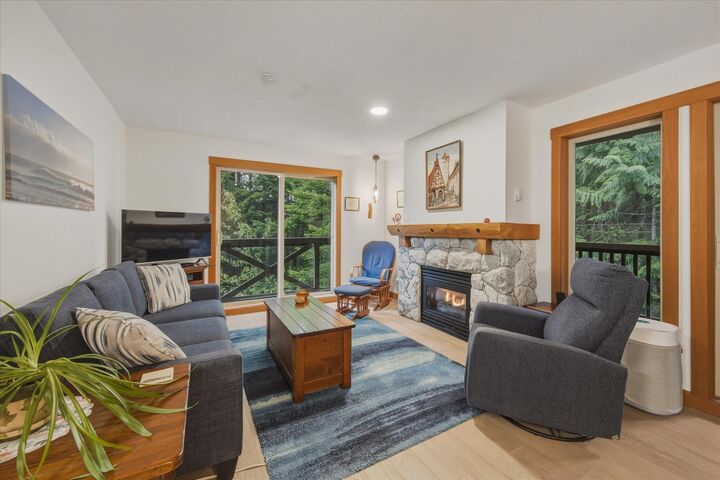 4660 Blackcomb Way 325 — photo 1