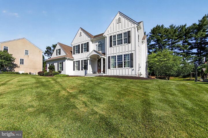 Property Photo: 103 Hidden Pond Way PA 19382