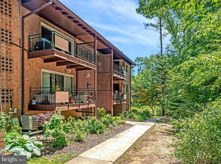 Property Photo:  10167 Fair Woods Drive 308  VA 22030 