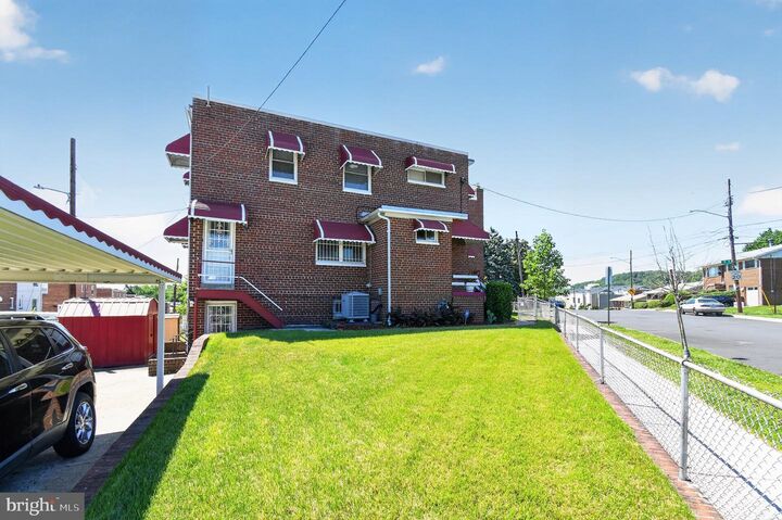 Property Photo:  5539 5th Street NE  DC 20011 