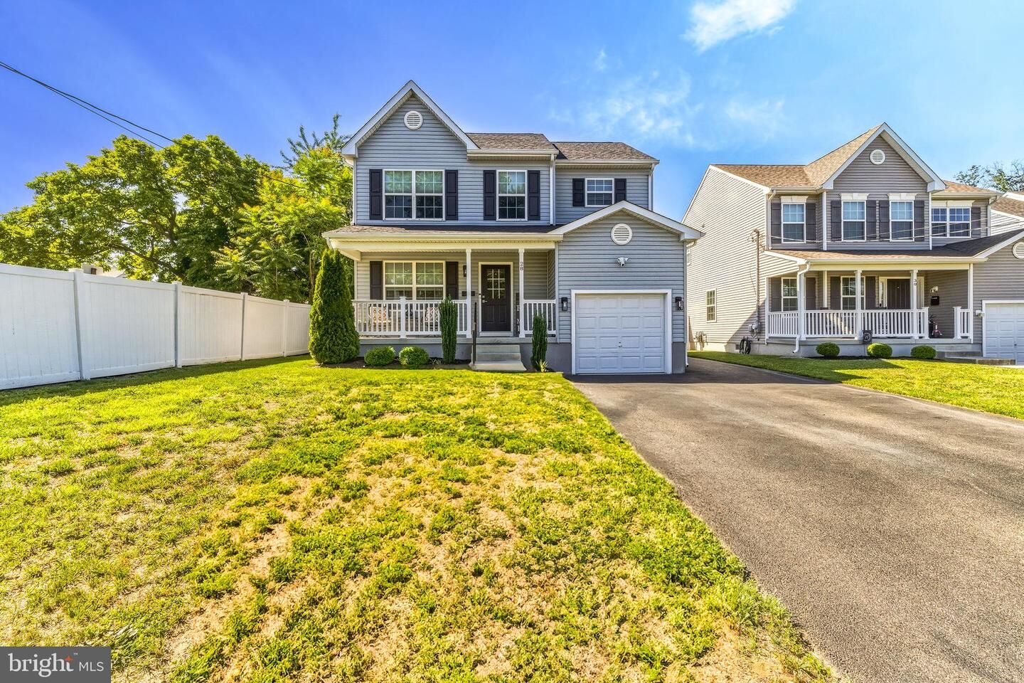 Property Photo:  28 Smith Lane  NJ 08078 