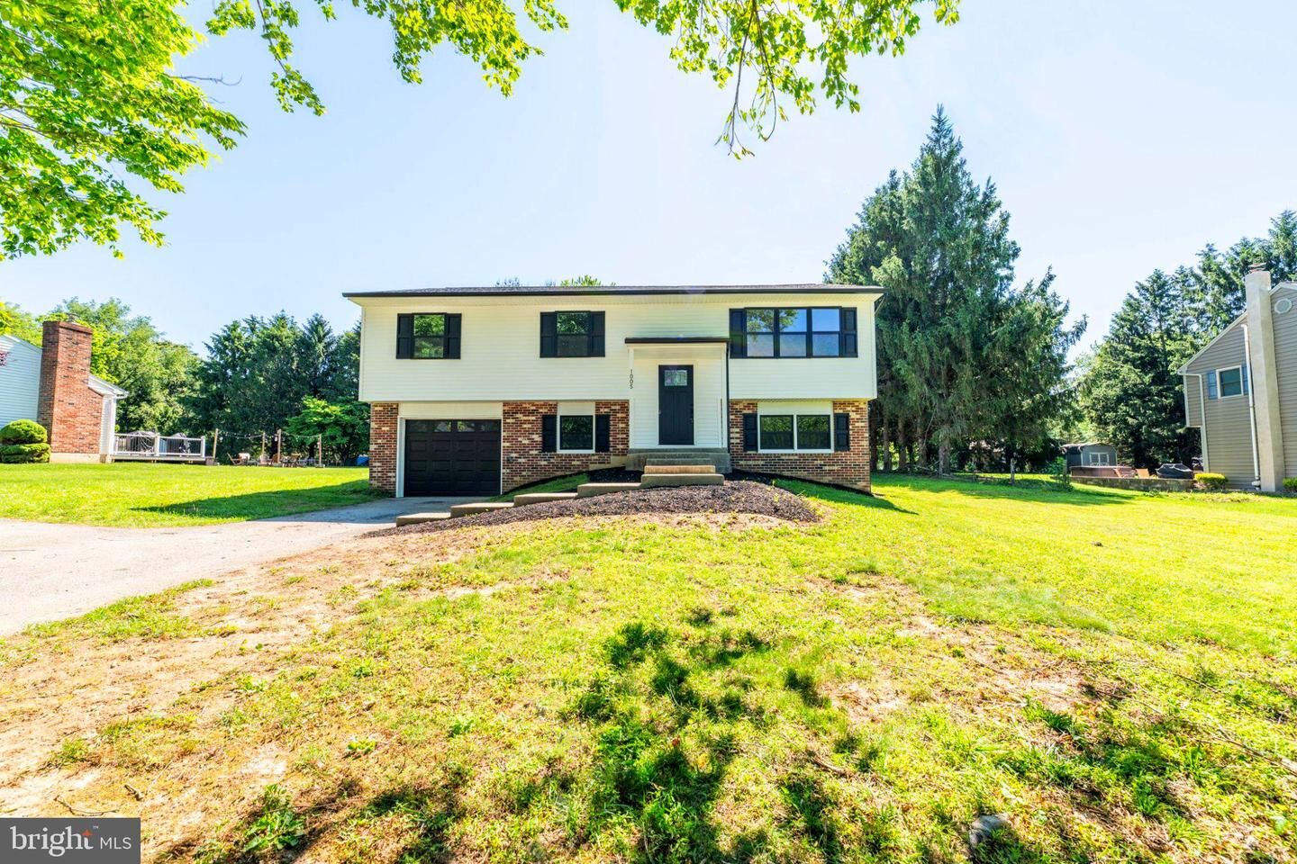 Property Photo:  1005 Ericsson Drive  PA 19320 