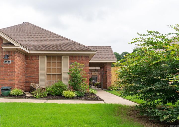 Property Photo:  2528 Jasmine Drive  AR 72015 