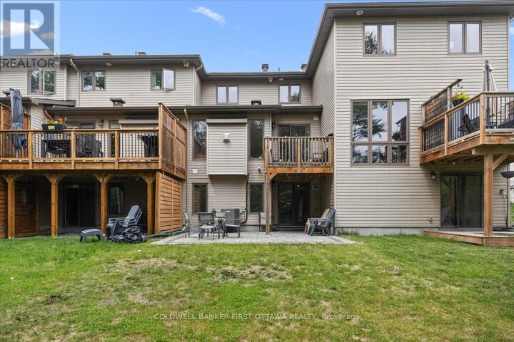 Property Photo: 52 Porter Street ON K2S 2L9