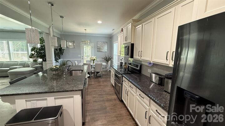 Property Photo: 332 Wyndham Forest Circle NC 28107