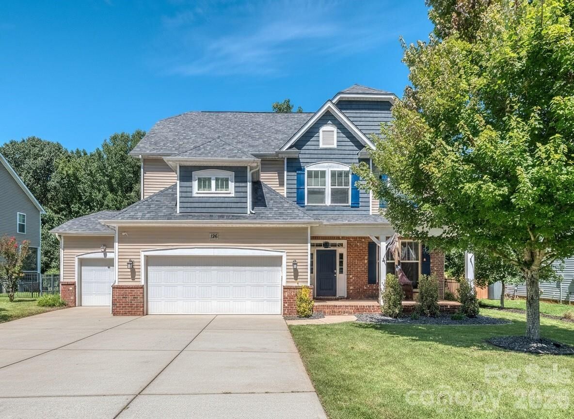 Property Photo:  126 Misty Woods Drive  SC 29710 