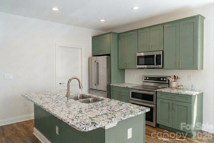 Property Photo: 315 Mingus Street NC 28716