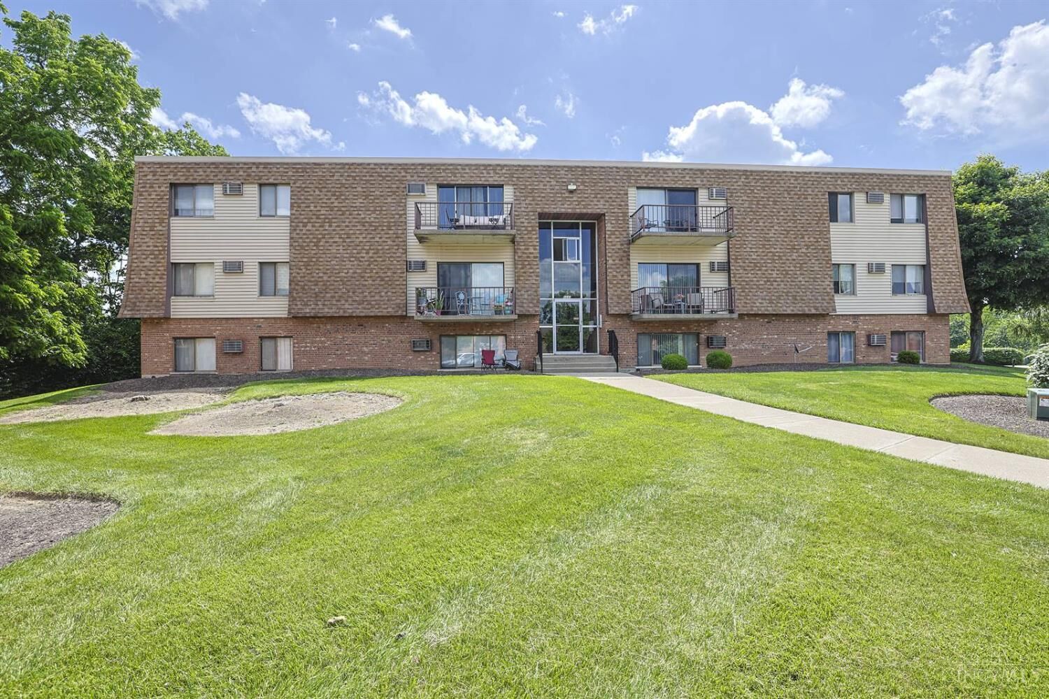 Property Photo:  6640 Hearne Road  OH 45248 