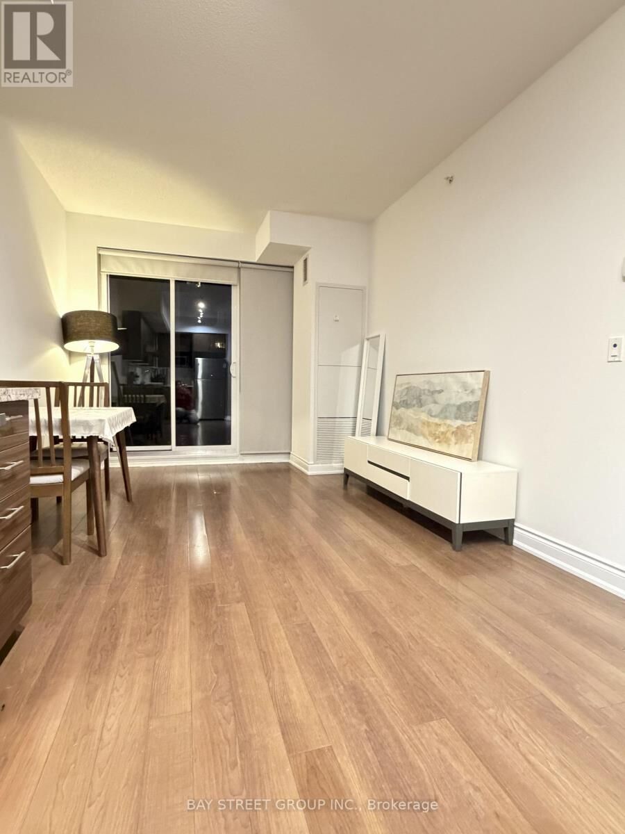 Property Photo:  38 Cedarland Drive 601  ON L6G 0G7 