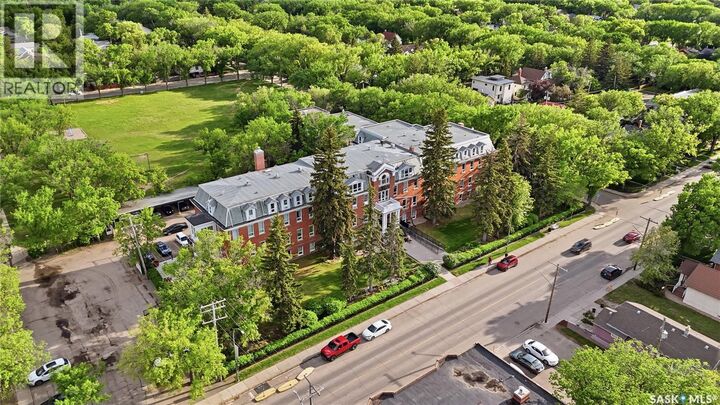 Property Photo: 303 3225 13th Street SK S4T 1P5