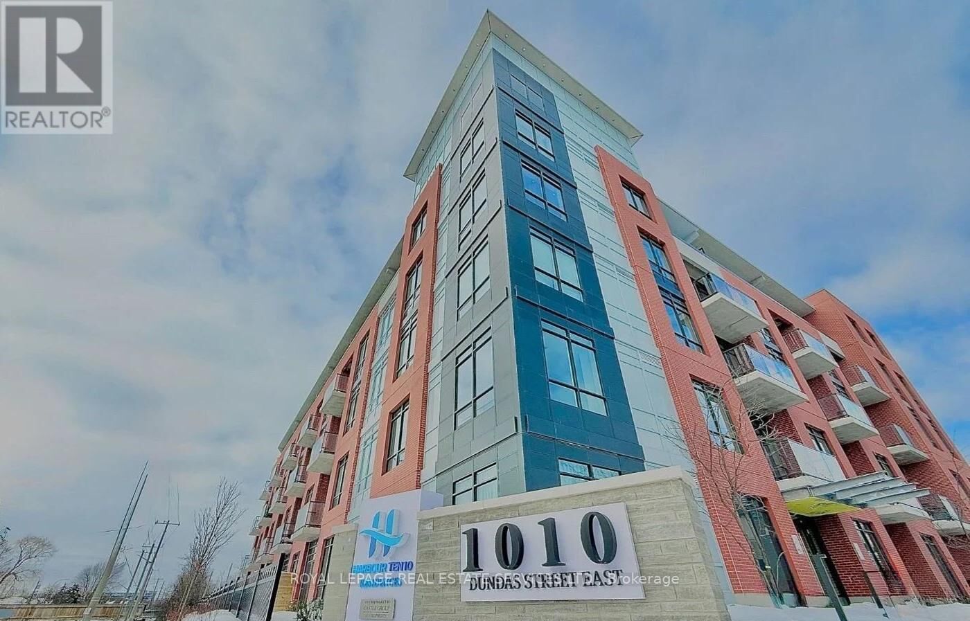 Property Photo:  1010 Dundas Street East 317  ON L1N 2K2 