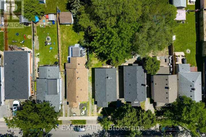 Property Photo:  28 Grantham Avenue  ON L2P 3B4 