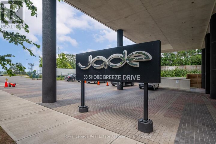 Property Photo:  33 Shore Breeze Drive 2303  ON M8V 1A1 