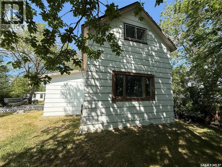 Property Photo:  123 Metcalfe Street  SK S0G 4X0 