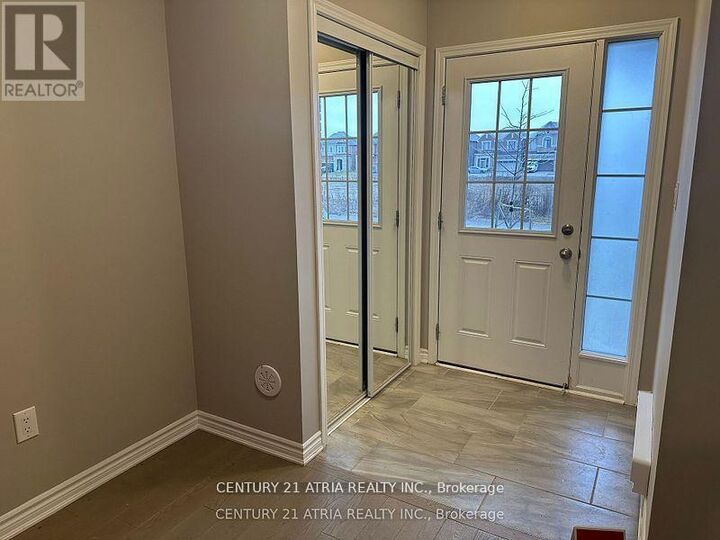 Property Photo:  119 McAlister Avenue  ON L4S 0L6 