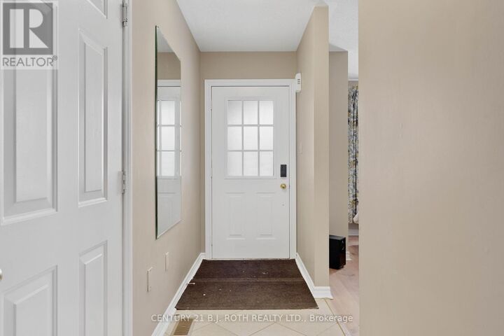 Property Photo:  361 Georgian Drive  ON L4M 7A2 