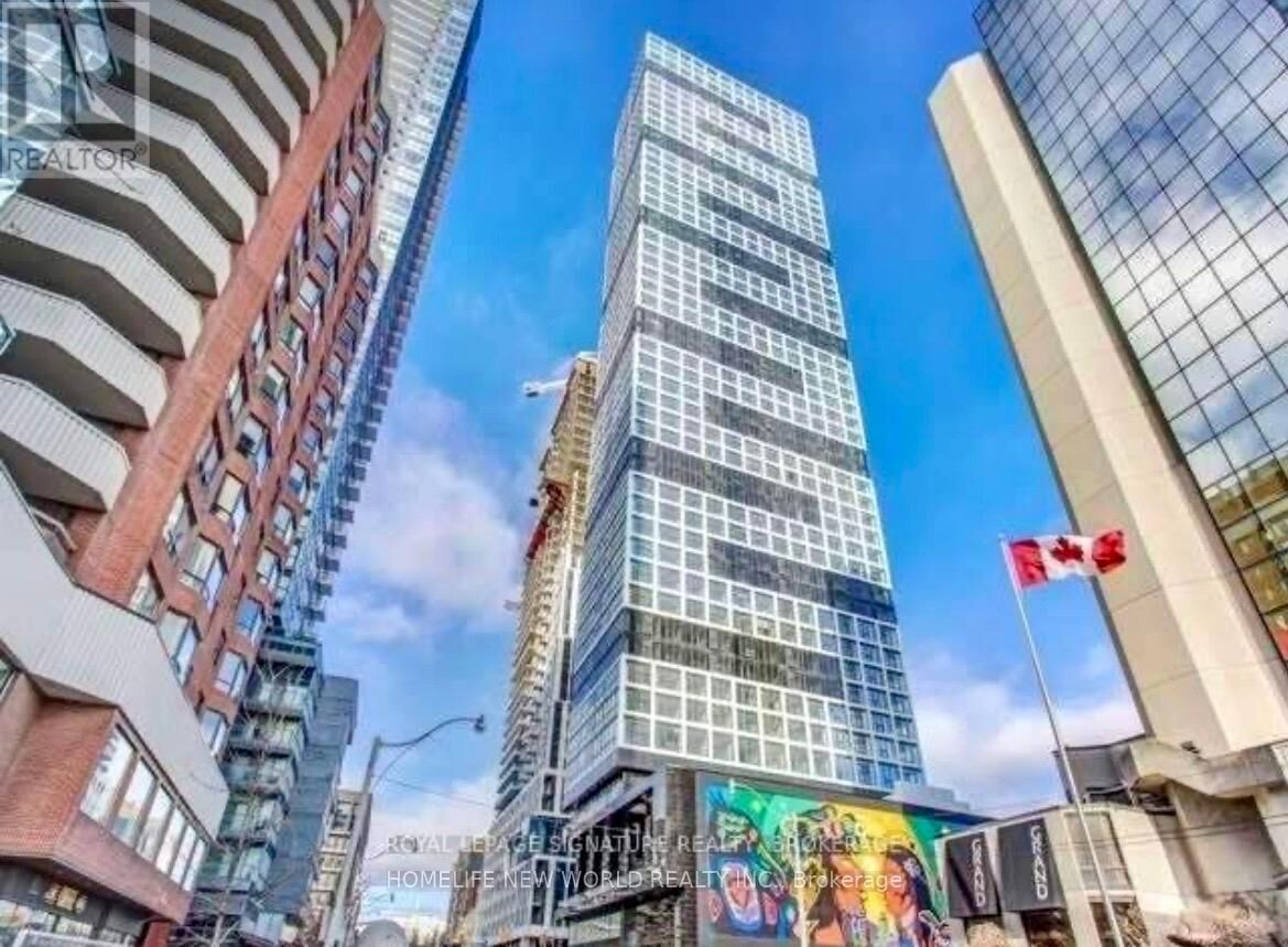 Property Photo:  181 Dundas Street East 712  ON M5A 0N5 