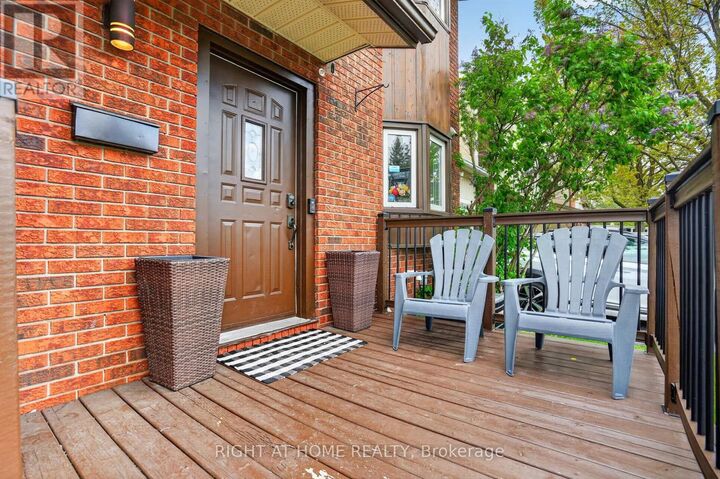Property Photo:  1633 Lafrance Drive  ON K1E 2L7 