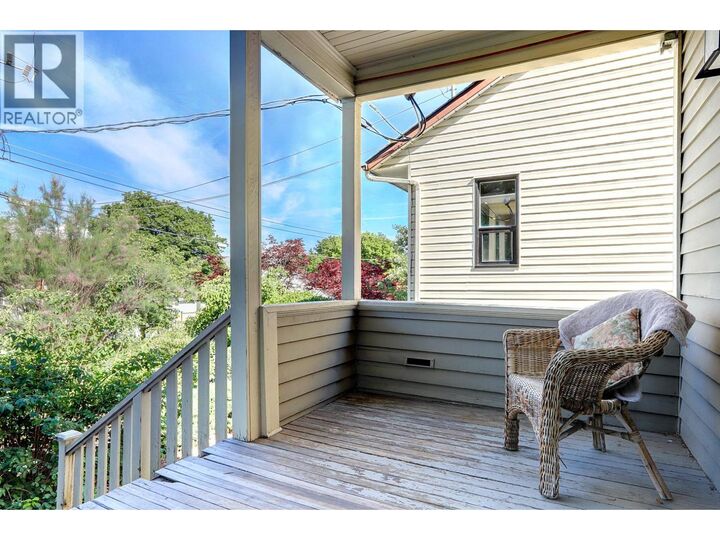 Property Photo:  2503 24 Street  BC V1T 4M8 