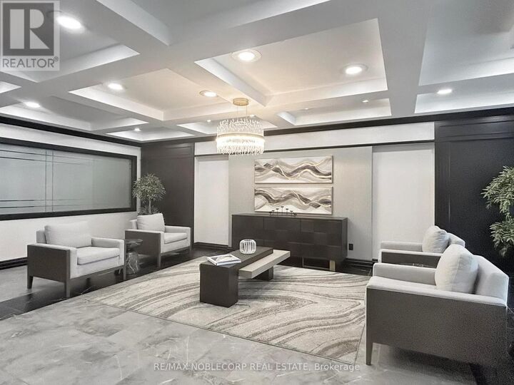 Property Photo:  91 Townsgate Drive 312  ON L4J 8E8 