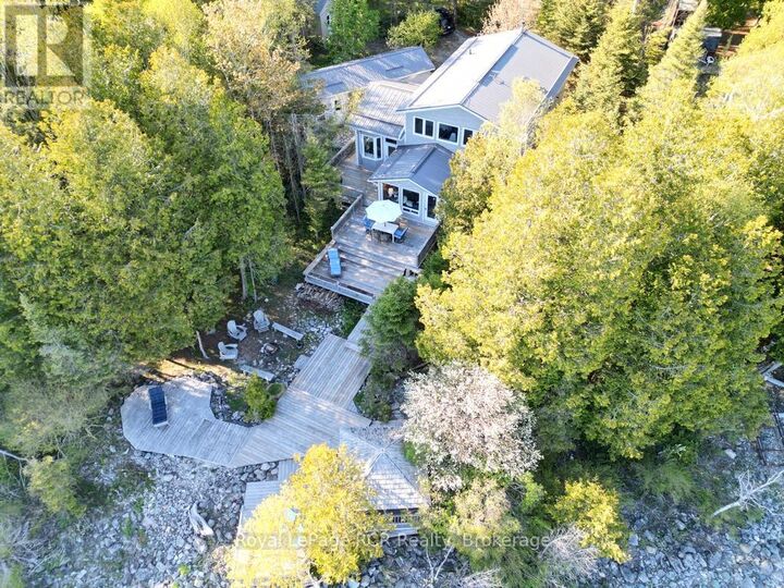 Property Photo:  1166 Dorcas Bay Road  ON N0H 2R0 