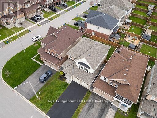 Property Photo:  144 Bruce Cameron Drive  ON L1C 0W3 